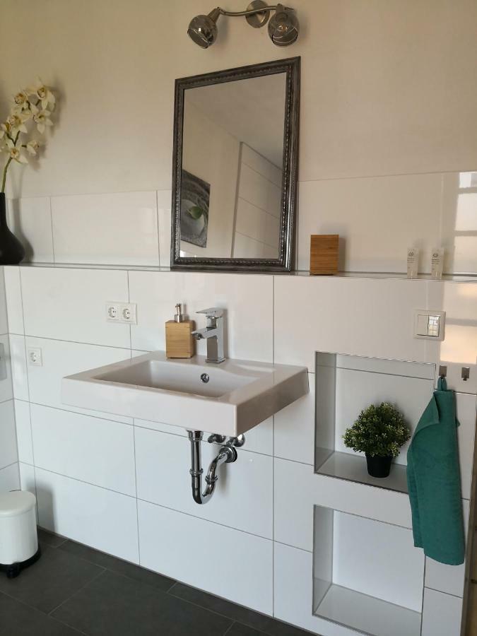 Apartment Ferienwohnung Emmerthal Auch Fuer Monteure Fewo מראה חיצוני תמונה